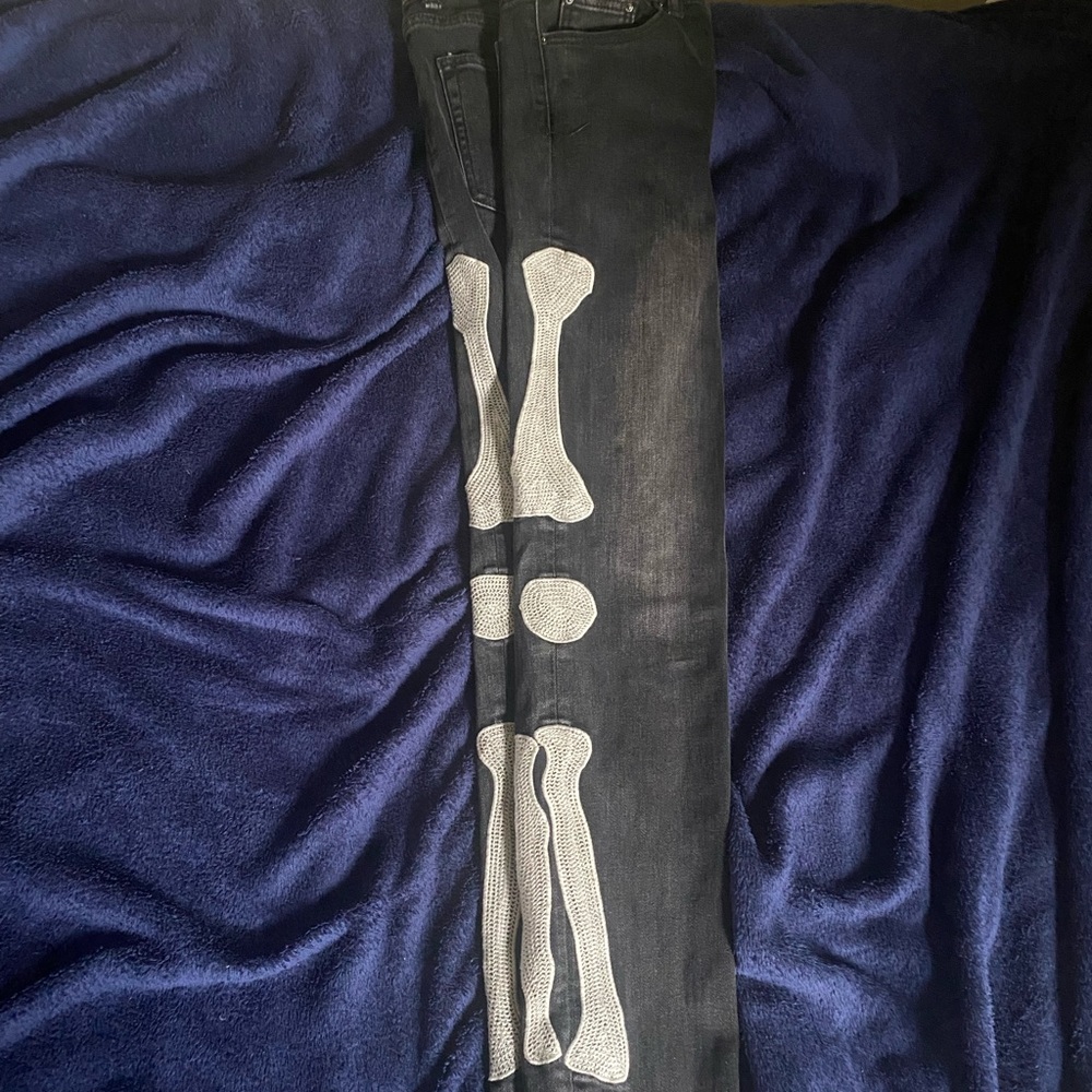 MNML SKINNY JEANS